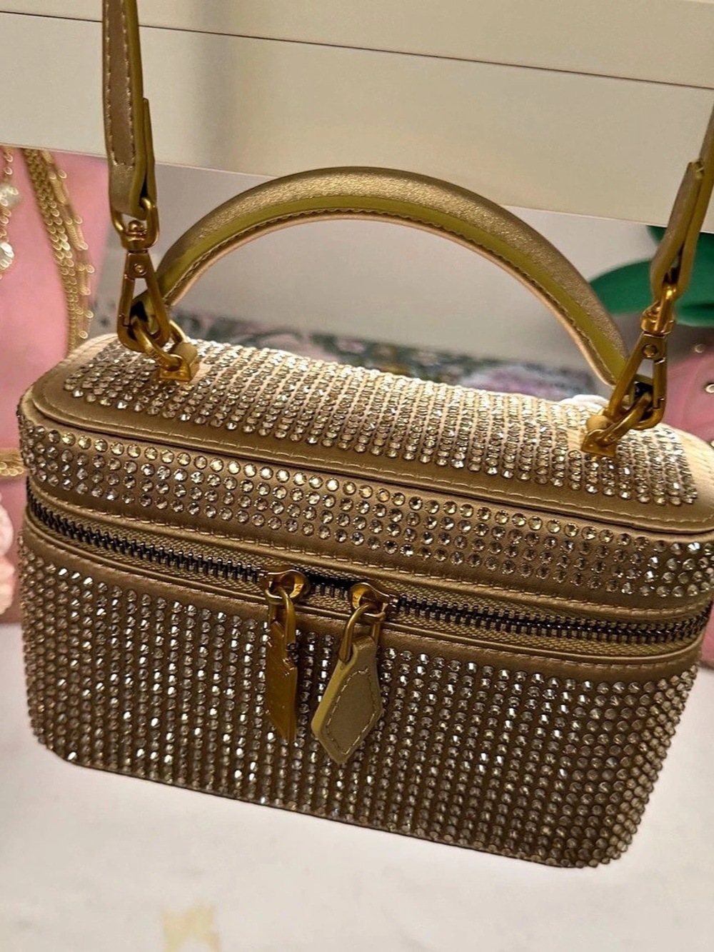 JW PEI NIB NWT Cleo Artificial Crystal Vanity Top Handle Crossbody Bag Gold